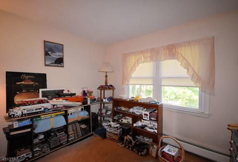 699 Indian Rd, Wayne, NJ 07470 photo 14