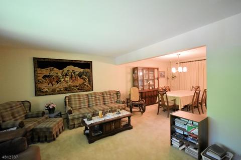 699 Indian Rd, Wayne, NJ 07470 photo 6