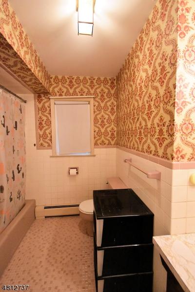 699 Indian Rd, Wayne, NJ 07470 photo 12