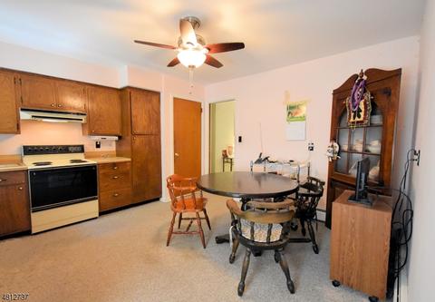 699 Indian Rd, Wayne, NJ 07470 photo 10