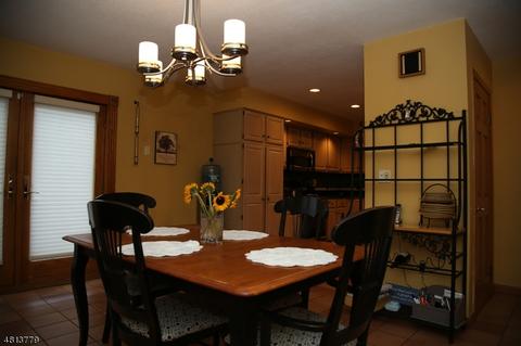 12 Shepard Pl, Nutley, NJ 07110 photo 6