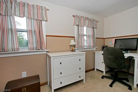 28 White Oak Ln, Wayne, NJ 07470 photo 13