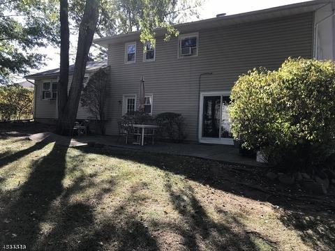 1 Beechtree Rd, Roseland, NJ 07068 photo 2