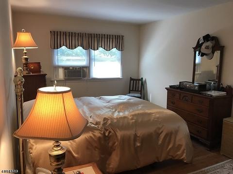 1 Beechtree Rd, Roseland, NJ 07068 photo 16