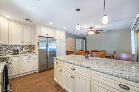 114 Linden Rd, Wayne, NJ 07470 photo 7