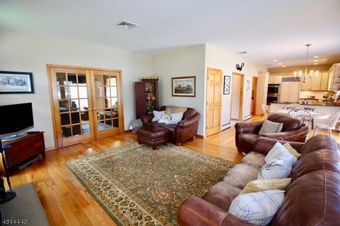94 Plains Rd, Augusta, NJ 07822 photo 3