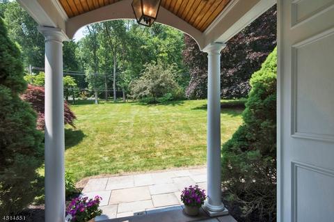 16 Mountainside Rd, Mendham, NJ 07945 photo 3