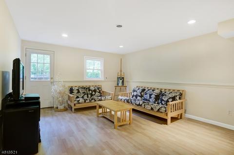573 Mountain Ave, Springfield, NJ 07081 photo 8