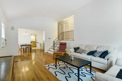 573 Mountain Ave, Springfield, NJ 07081 photo 2