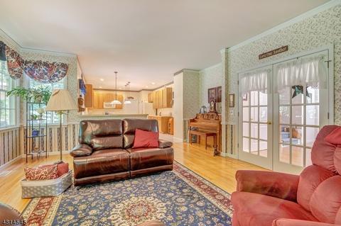 2 Stone Hill Rd, Wayne, NJ 07470 photo 14