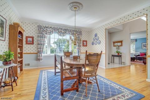 2 Stone Hill Rd, Wayne, NJ 07470 photo 11