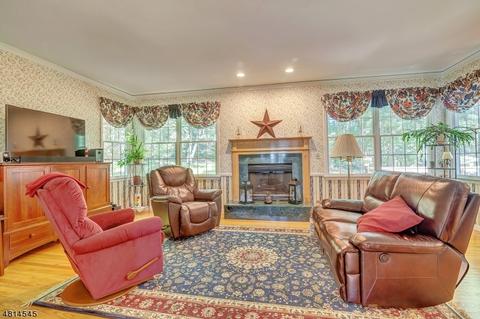2 Stone Hill Rd, Wayne, NJ 07470 photo 12