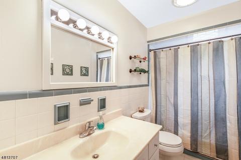 4 Heather Ct, Hackettstown, NJ 07840 photo 15