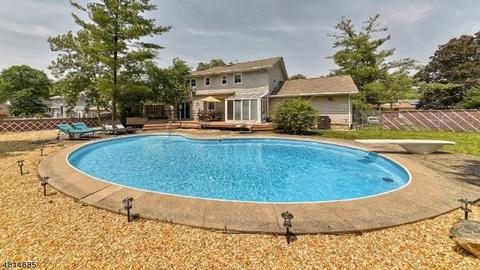 10 Petrie Ln, Wayne, NJ 07470 photo 22
