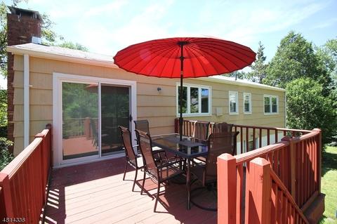 25 Wolfe Dr, Wanaque, NJ 07465 photo 22