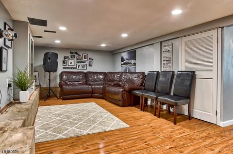 59 Oldham Rd, Wayne, NJ 07470 photo 14