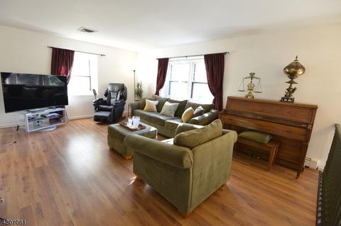 196 Garside Ave, Wayne, NJ 07470 photo 4