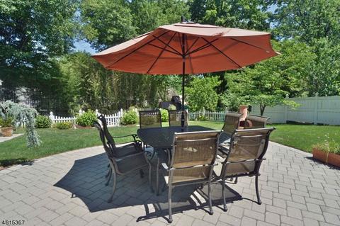 458 Lincoln Dr, Paramus, NJ 07652 photo 18