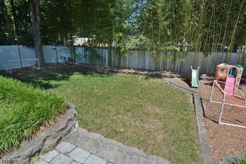 458 Lincoln Dr, Paramus, NJ 07652 photo 20