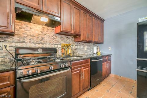 1283 Valley Rd #A, Wayne, NJ 07470 photo 10