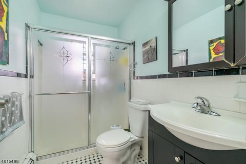 1283 Valley Rd #A, Wayne, NJ 07470 photo 12