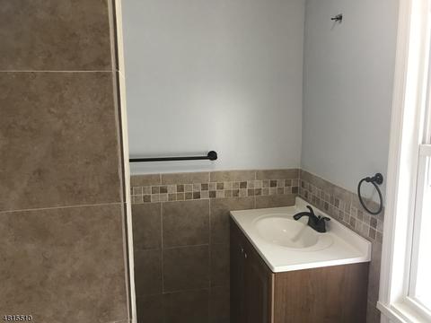 1444 Compton Ter, Hillside, NJ 07205 photo 15