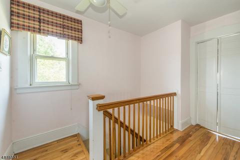 649 6th Ave, Lyndhurst, NJ 07071 photo 11
