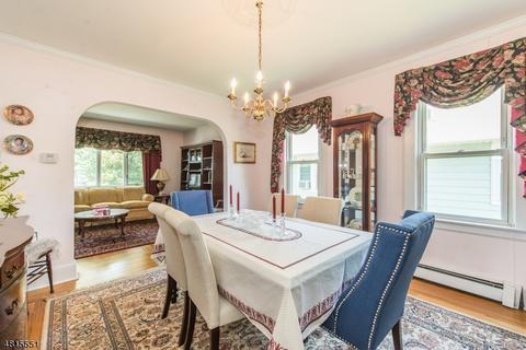 649 6th Ave, Lyndhurst, NJ 07071 photo 4
