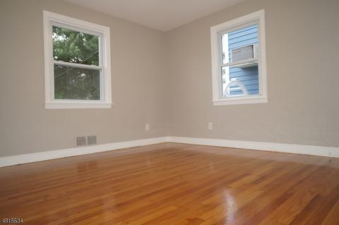 623 E 2nd Ave, Roselle, NJ 07203 photo 14