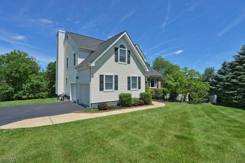 34 Foxfire Ln, Clinton, NJ 08809 photo 2