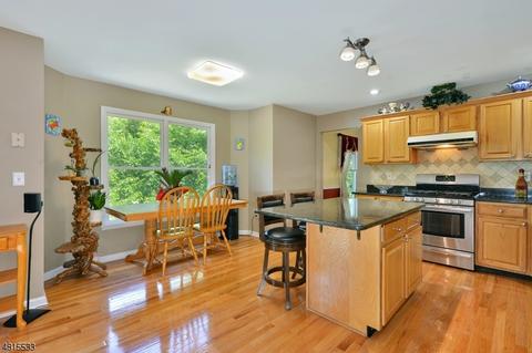 34 Foxfire Ln, Clinton, NJ 08809 photo 10