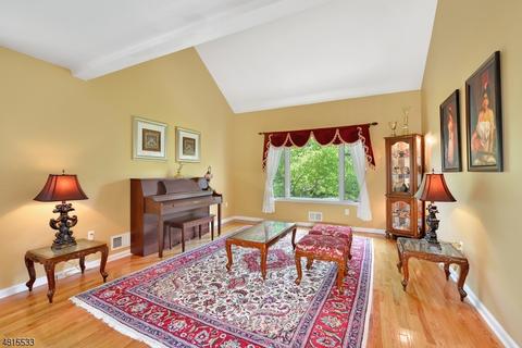 34 Foxfire Ln, Clinton, NJ 08809 photo 8
