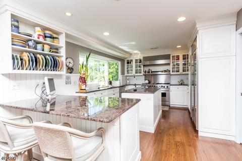 30 Maple Dr, Caldwell, NJ 07006 photo 7