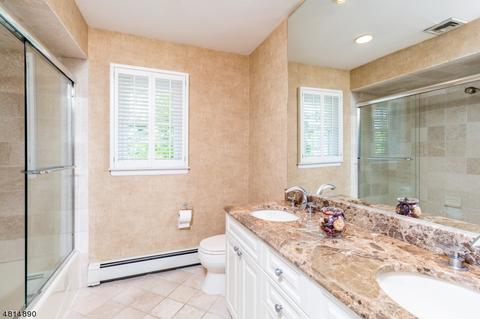 30 Maple Dr, Caldwell, NJ 07006 photo 17