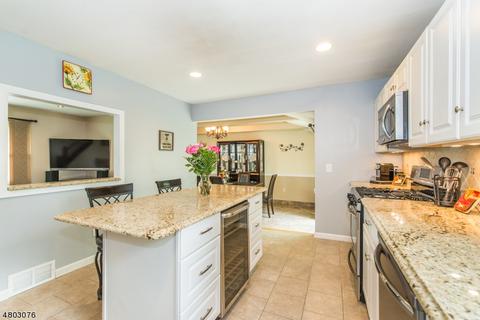 71 Barnsdale Rd, Wayne, NJ 07470 photo 6