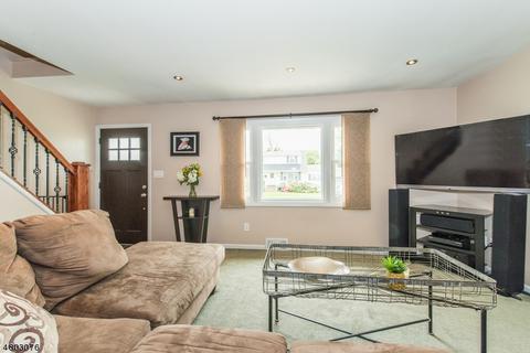 71 Barnsdale Rd, Wayne, NJ 07470 photo 2