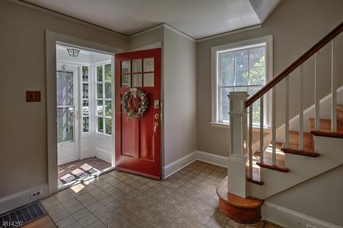 3 Wheeler Rd, Chester, NJ 07930 photo 2