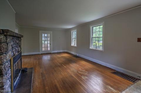 3 Wheeler Rd, Chester, NJ 07930 photo 4