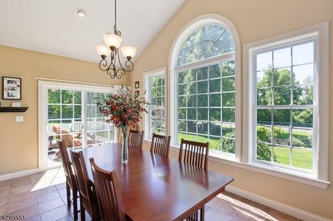 61 Crestview Dr, Clinton, NJ 08809 photo 6