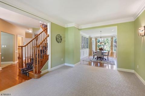 61 Crestview Dr, Clinton, NJ 08809 photo 7