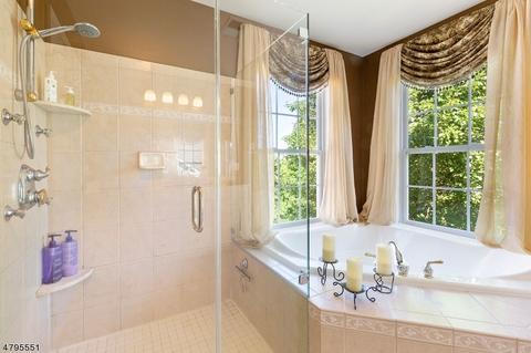 61 Crestview Dr, Clinton, NJ 08809 photo 17