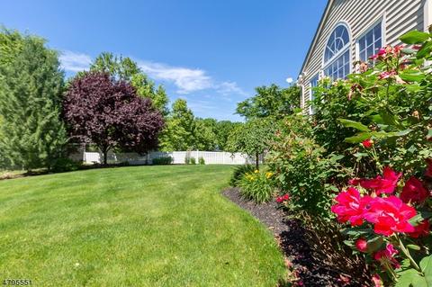 61 Crestview Dr, Clinton, NJ 08809 photo 24