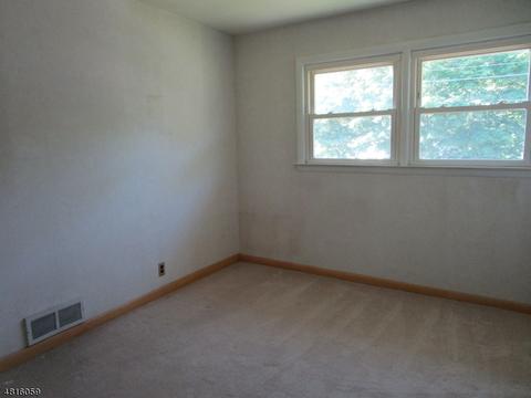 6 Crane Ter, Wayne, NJ 07470 photo 10