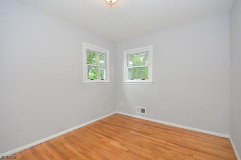 14 Bartholdi Ave, Haskell, NJ 07420 photo 8