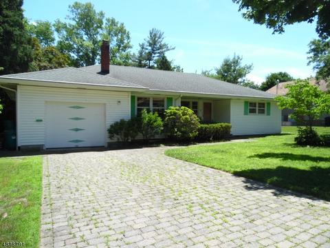 24 Hopper Ln, Wayne, NJ 07470 photo 1