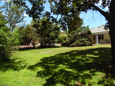 24 Hopper Ln, Wayne, NJ 07470 photo 12