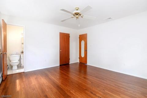 29 Debbie Ct, Wayne, NJ 07470 photo 14