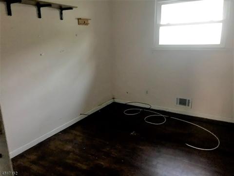 27 Mitchell Rd, Hackettstown, NJ 07840 photo 8