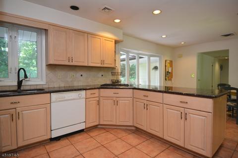 43 Rolling Ridge Rd, Upper Saddle River, NJ 07458 photo 8
