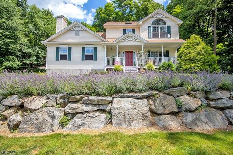 135 E Mountain Rd, Sparta, NJ 07871 photo 1